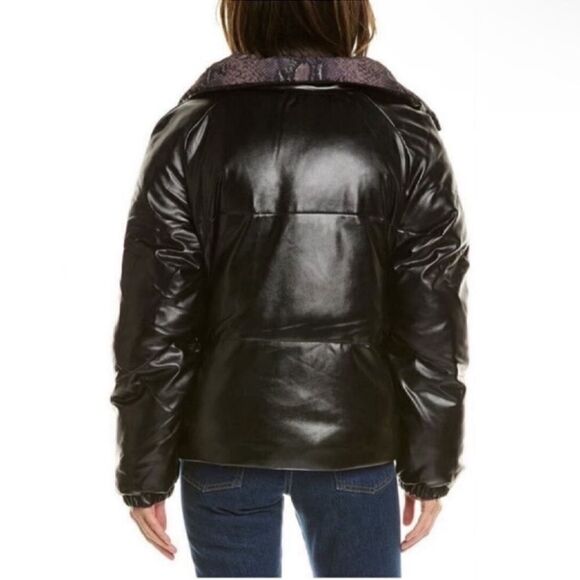 BLANK NYC Reversible Brown & Black Puffer
Coat/Jacket(Size Large) - Picture 3 of 10